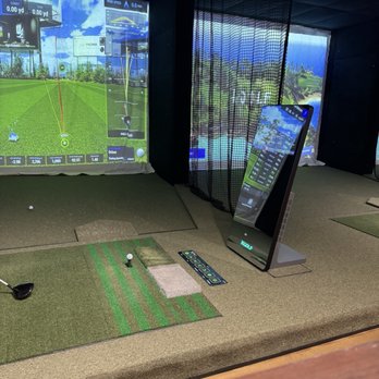 Birdies & Lattes - Golf Near Me - Edison, New Jersey