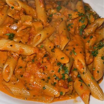 La Lanterna Cafe and Grill - Penne All Sorrentino - Seafood Near Me - Ridgewood, New Jersey La Lanterna Cafe and Grill - Penne All Sorrentino - Seafood Near Me - Ridgewood, New Jersey