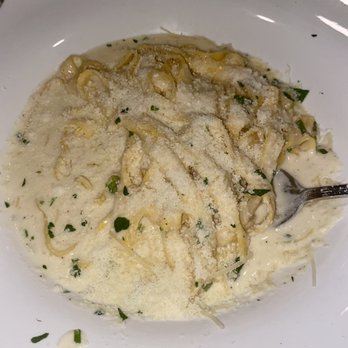 Carmelo's - fettuccine alfredo - Italian Near Me - Punta Gorda, Florida