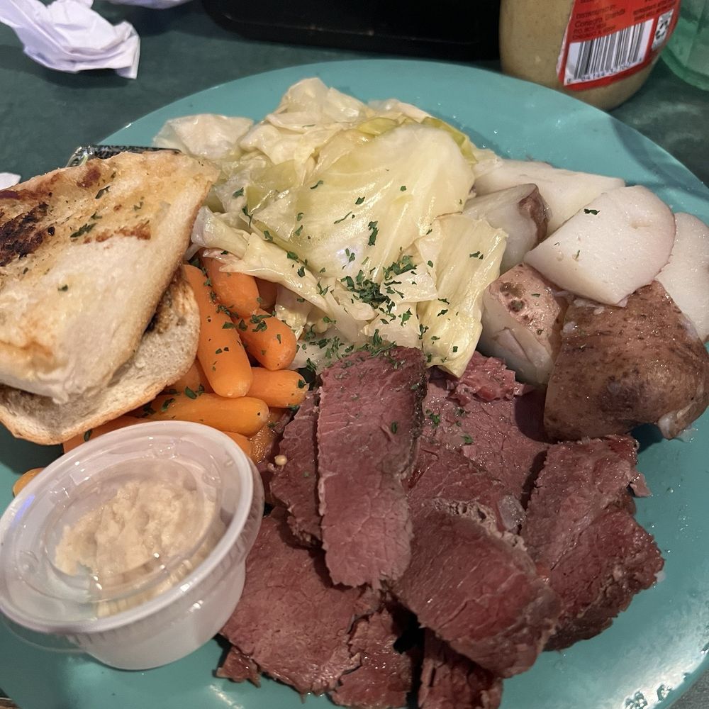 Excellent corned beef dinner.  Lean and tender!!