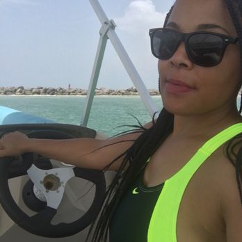 Sunshine Watersports - Boating Near Me - Destin, Florida