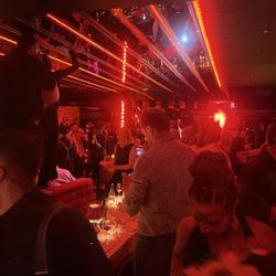 Le Speakeasy Festive Restaurant & Piano Club  - In full swing