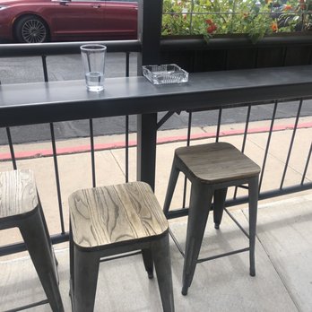 Mas y Menos - Patio - Bars Near Me - El Paso, Texas Mas y Menos - Patio - Bars Near Me - El Paso, Texas
