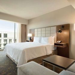 Hampton Inn Chicago West Loop Fulton Market Area - Guest room