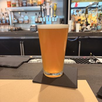Bourbon Pub SFO - New American Near Me - San Francisco, California
