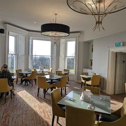 Mercure Bristol North The Grange - Beautiful breakfast views