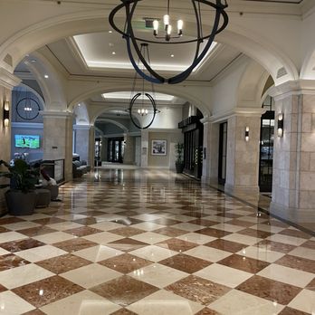 JW Marriott - Corridors are huuuuuuuuuge - Hotels Near Me - Orlando, Florida