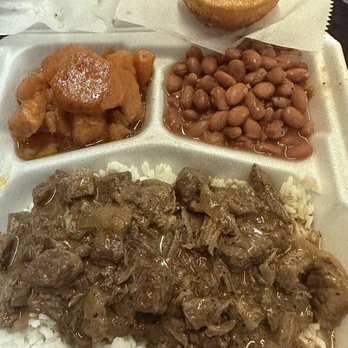 Taste It - The very best beef tips with rice, pinto beans, yams, and cornbread. Amazing! Seasoned so Good! - Salad Near Me - Birmingham, Alabama Taste It - The very best beef tips with rice, pinto beans, yams, and cornbread. Amazing! Seasoned so Good! - Salad Near Me - Birmingham, Alabama