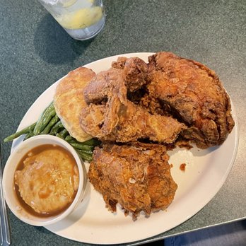 Metro Diner - Fried Chicken Plate - Diners Near Me - Birmingham, Alabama Metro Diner - Fried Chicken Plate - Diners Near Me - Birmingham, Alabama