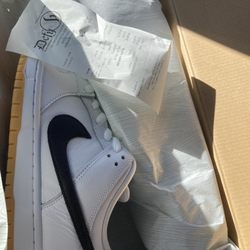 Defy Boardshop - Nike Dunk SB white