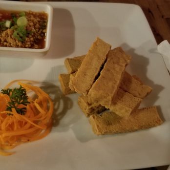 Hands On - Addison St. - Sushi Bars Near Me - Chicago, Illinois