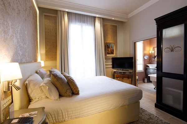 Hotel & Spa Le Grand Monarque Chartres by null