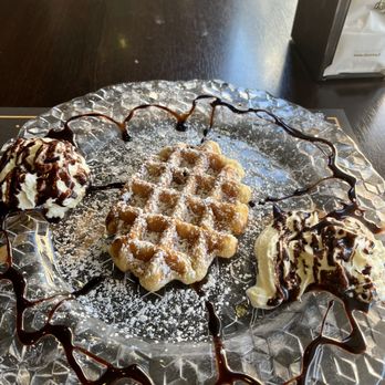 Pepy's Bar - Sugared waffle - Pubs Near Me - Rome, RM Pepy's Bar - Sugared waffle - Pubs Near Me - Rome, RM