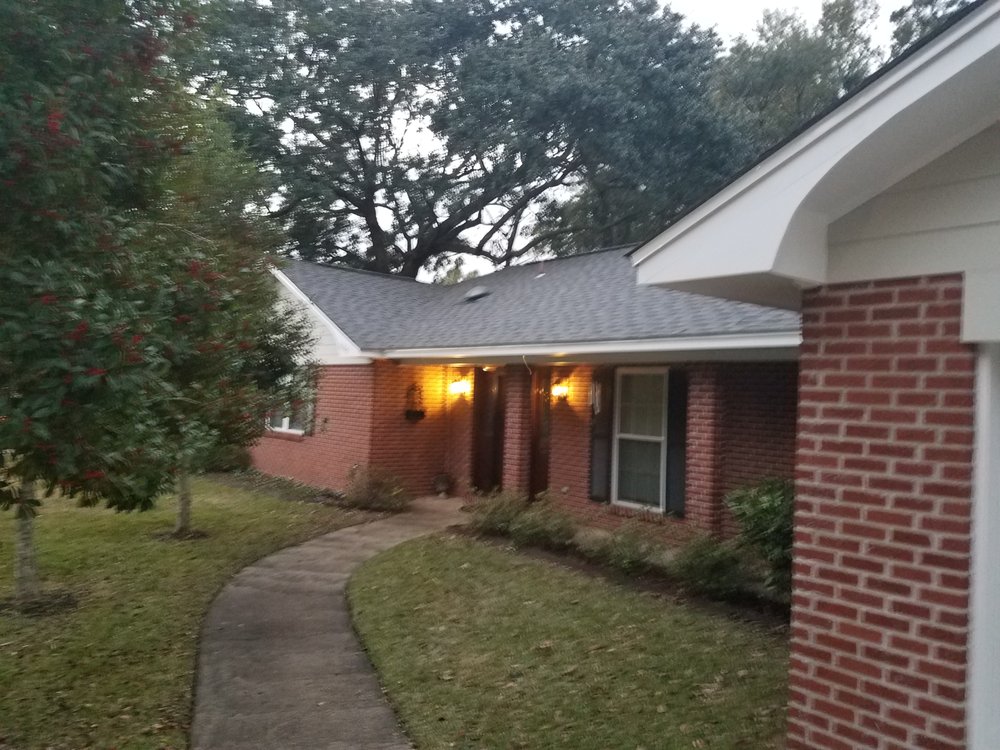 Slide of New Horizon Roofs