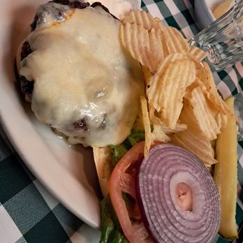 Frankie's Bar & Grill - California cheeseburger - Bars Near Me - Point Pleasant Beach, New Jersey Frankie's Bar & Grill - California cheeseburger - Bars Near Me - Point Pleasant Beach, New Jersey