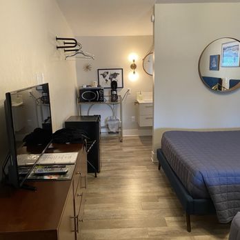 Coastal Suites Resort - Full view. - Hotels Near Me - Beulah, Michigan Coastal Suites Resort - Full view. - Hotels Near Me - Beulah, Michigan