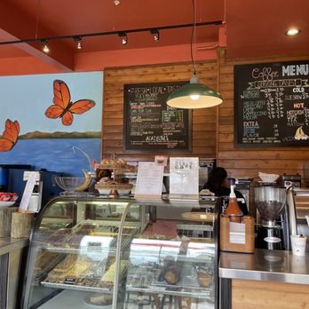 Lover's Point Beach Cafe - Cafes Near Me - Pacific Grove, California