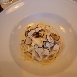 Spaghettoni Cacio E Tartufo Spaghettoni Cacio E Tartufo