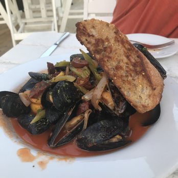 Abbott's on Broad Creek - Mussels appetizer - New American Near Me - Laurel, Delaware Abbott's on Broad Creek - Mussels appetizer - New American Near Me - Laurel, Delaware
