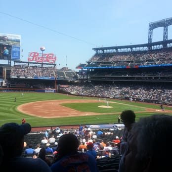Citi Field - The field. Set to play some ball. - Stadiums & Arenas Near Me - Corona, New York Citi Field - The field. Set to play some ball. - Stadiums & Arenas Near Me - Corona, New York