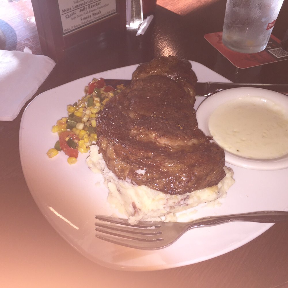 Stoners On the Square - The steak came with yummy potatoes - American Near Me - Mercersburg, Pennsylvania Stoners On the Square - The steak came with yummy potatoes - American Near Me - Mercersburg, Pennsylvania
