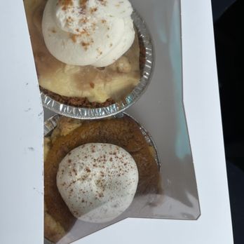 Birdie’s Pie Shop - Personal size: pumpkin and caramel banana - Desserts Near Me - Hayden, Idaho Birdie’s Pie Shop - Personal size: pumpkin and caramel banana - Desserts Near Me - Hayden, Idaho