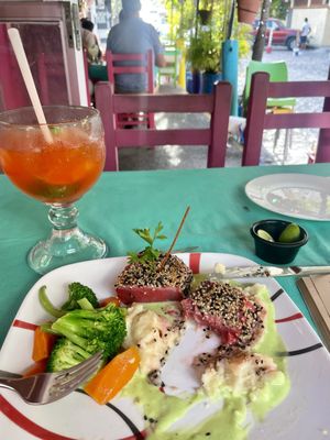 Jorges Hideaway Shrimp Shack by null