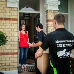 Kiwi Movers