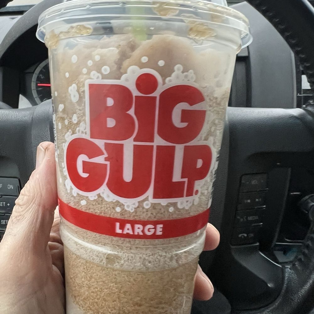 7-Eleven - Coke - Convenience Stores Near Me - Clinton Township, Michigan