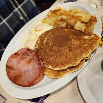 Breakfast Queen - Breakfast & Brunch Near Me - Englewood, Colorado