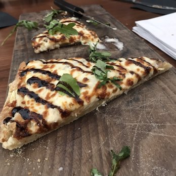 12welve Bistro & Tapwerks - Brewpubs Near Me - Whitby, Ontario