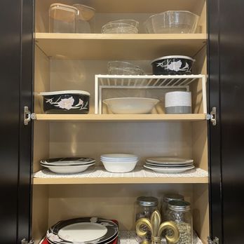 Organized by L Squared - Kitchen cabinet. Wish your kitchen looked like this? Work with us today! Fill out our intake form on the "Getting Started" page of our site. - Home Organization Near Me Organized by L Squared - Kitchen cabinet. Wish your kitchen looked like this? Work with us today! Fill out our intake form on the "Getting Started" page of our site. - Home Organization Near Me
