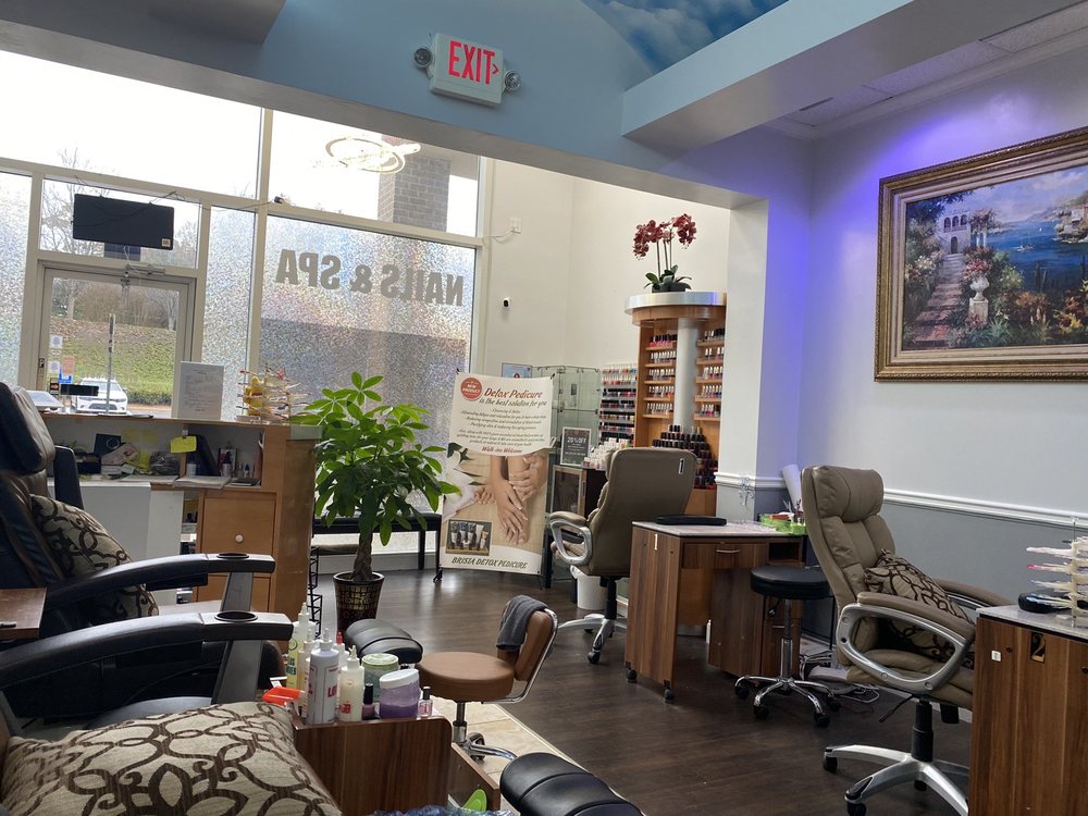 Majestic Nails Spa 244 Photos 81 Reviews Nail Salons 6195 Windward Pkwy Alpharetta Ga United States Phone Number Yelp