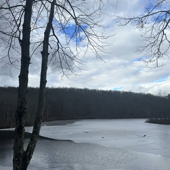 Cedar Lakes Estate - Vacation Rentals Near Me - Port Jervis, New York