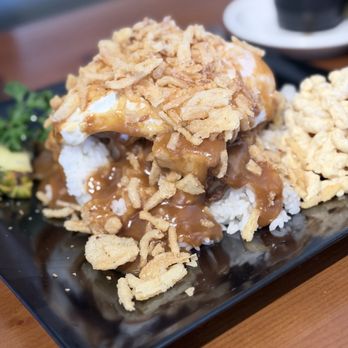 Beastside Kitchen - Seafood Near Me - Honolulu, Hawaii