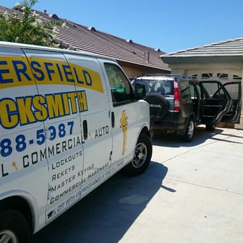 Bakersfield Mobile Locksmith - Today we had our customer give us a call about her newer honda ( with a laser cut key) .... We repaired her igntion in 15 mins! :-D - Keys & Locksmiths Near Me