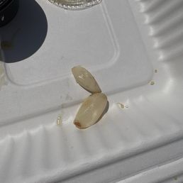 Whole garlic cloves in salad Whole garlic cloves in salad