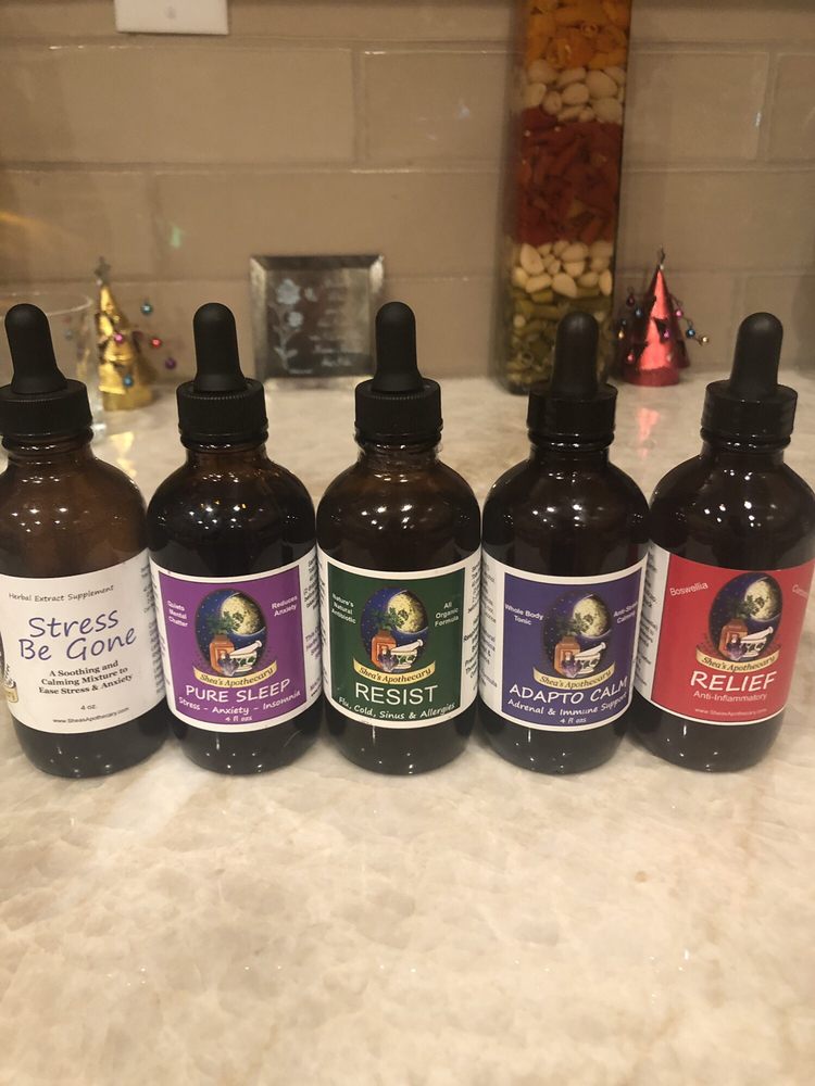 Shea’s Apothecary Logo