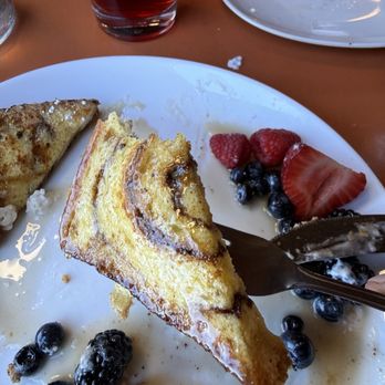 Palmer's Cafe - Cinnamon French toast - Breakfast & Brunch Near Me - Bend, Oregon