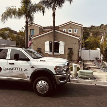 Caliscapes OC - Fleet vehicles - Landscaping Near Me