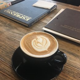 Almond Milk Vanilla Latte