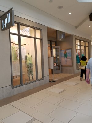 J.JILL - Updated July 2025 - 12401 Wayzata Blvd, Minnetonka
