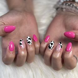 Elegance Nails