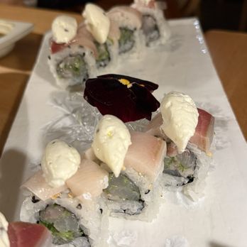 Sei Ryu Sushi  Omakase - Snow White roll - Sushi Bars Near Me - Peachtree Corners, Georgia