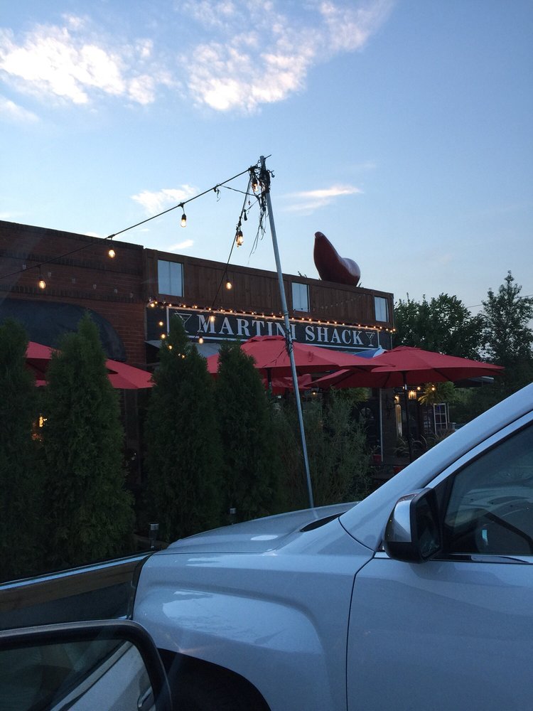 Big C’s Martini Shack