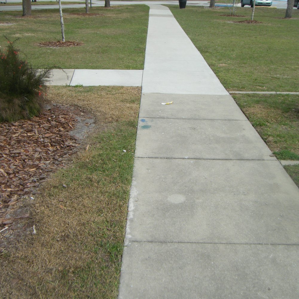 Dickinson Park - Nice path - Parks Near Me - Orange City, Florida Dickinson Park - Nice path - Parks Near Me - Orange City, Florida