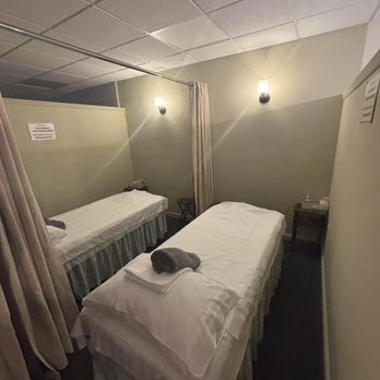 Angel Hands Wellness - Visit us for a relaxing massage at Angel Hands Wellness in Astoria, Queens. - Massage Near Me - Astoria, New York Angel Hands Wellness - Visit us for a relaxing massage at Angel Hands Wellness in Astoria, Queens. - Massage Near Me - Astoria, New York