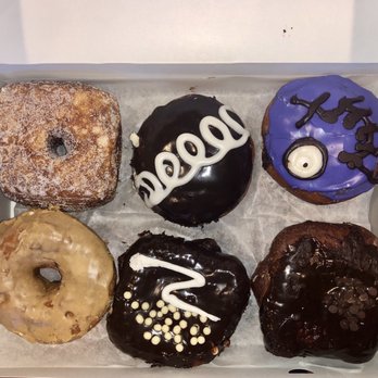 Stan's Donuts & Coffee - Donuts Near Me - Chicago, Illinois Stan's Donuts & Coffee - Donuts Near Me - Chicago, Illinois