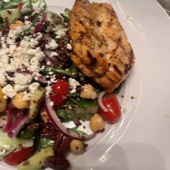 Seasons 52 - Wood-Grilled Tenderloin Salad - New American Near Me - San Diego, California Seasons 52 - Wood-Grilled Tenderloin Salad - New American Near Me - San Diego, California