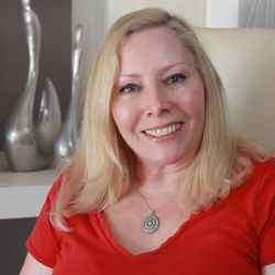 Spiritual Medium and Intuitive Kirstin Ross - I am a spiritual medium and intuitive.  I connect people with their loved ones who have passed.  I also do intuitive readings.